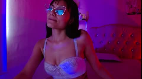 Snapshot of valkiry_ chatting on 16, 11, 2025 valkiry_ online show from 16, 11, 2025