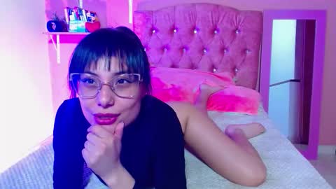 Snapshot of valkiry_ chatting on 13, 12, 2025 valkiry_ online show from 13, 12, 2025
