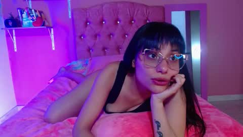 Snapshot of valkiry_ chatting on 18, 12, 2025 valkiry_ online show from 18, 12, 2025
