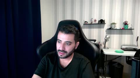 Roberto Carlos online show from 23, 10, 2025