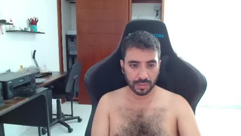 Snapshot of vallartamexi chatting on 19, 6, 2026 Roberto Carlos online show from 19, 6, 2026