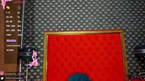 Valerie Val V online show from 9, 3, 2025