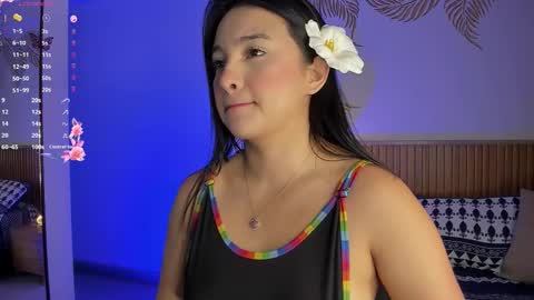 Snapshot of valleriie_ chatting on 24, 9, 2025 valleriie_ online show from 24, 9, 2025