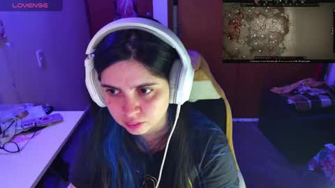 Snapshot of vallolet1_ chatting on 1, 1, 2025 Im Violet online show from 1, 1, 2025