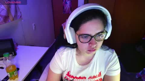 Snapshot of vallolet1_ chatting on 14, 1, 2025 Im Violet online show from 14, 1, 2025