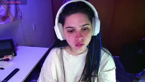 Snapshot of vallolet1_ chatting on 14, 1, 2025 Im Violet online show from 14, 1, 2025