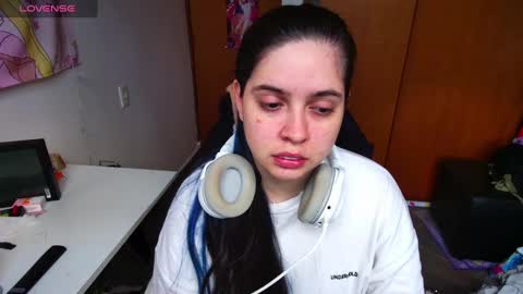 Snapshot of vallolet1_ chatting on 15, 1, 2025 Im Violet online show from 15, 1, 2025