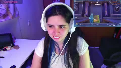 Snapshot of vallolet1_ chatting on 20, 1, 2025 Im Violet online show from 20, 1, 2025