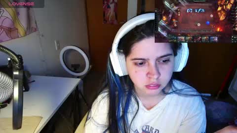 Snapshot of vallolet1_ chatting on 21, 1, 2025 Im Violet online show from 21, 1, 2025