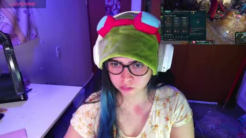 Snapshot of vallolet1_ chatting on 23, 1, 2025 Im Violet online show from 23, 1, 2025