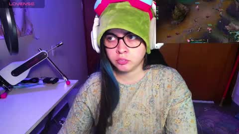 Snapshot of vallolet1_ chatting on 24, 1, 2025 Im Violet online show from 24, 1, 2025