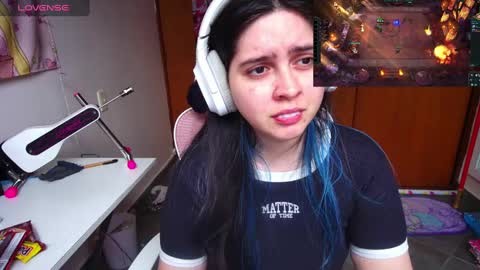 Snapshot of vallolet1_ chatting on 9, 2, 2025 Im Violet online show from 9, 2, 2025