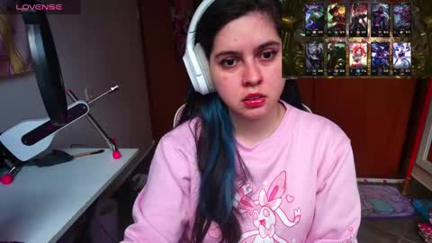 Snapshot of vallolet1_ chatting on 14, 2, 2025 Im Violet online show from 14, 2, 2025