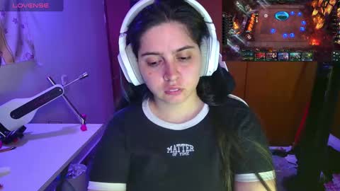 Snapshot of vallolet1_ chatting on 26, 2, 2025 Im Violet online show from 26, 2, 2025