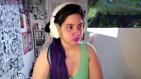 Snapshot of vallolet1_ chatting on 20, 9, 2025 Im Violet online show from 20, 9, 2025