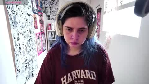 Snapshot of vallolet1_ chatting on 12, 10, 2025 Im Violet online show from 12, 10, 2025