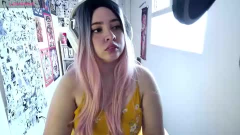 Snapshot of vallolet1_ chatting on 19, 10, 2025 Im Violet online show from 19, 10, 2025