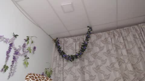 Snapshot of valquiria_sirgun chatting on 28, 2, 2025 valquiria_sirgun online show from 28, 2, 2025