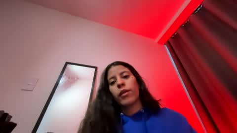 Snapshot of valunay chatting on 5, 8, 2026 valunay online show from 5, 8, 2026