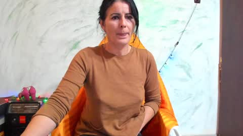 valentina online show from 3, 1, 2025