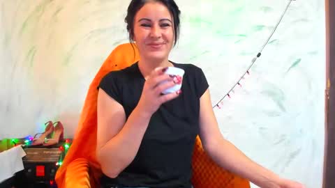 valentina online show from 4, 1, 2025