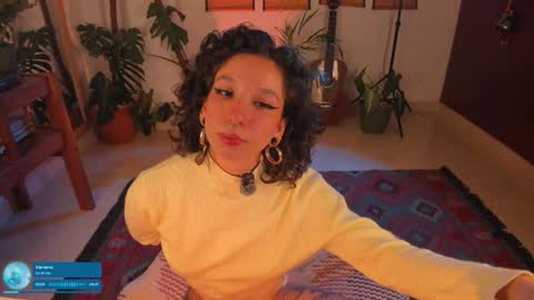 Snapshot of valyturner chatting on 14, 12, 2025 online show from 14, 12, 2025