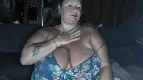Snapshot of vampwoman chatting on 5, 12, 2024 vampwoman online show from 5, 12, 2024