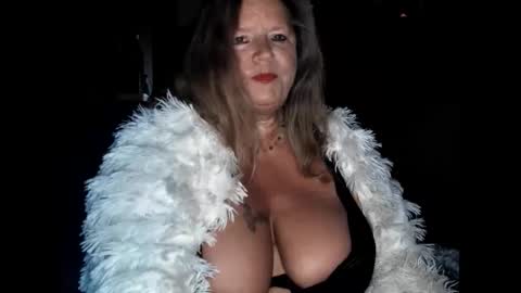 Snapshot of vampwoman chatting on 25, 2, 2025 vampwoman online show from 25, 2, 2025