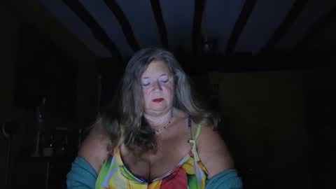 vampwoman online show from 23, 10, 2025