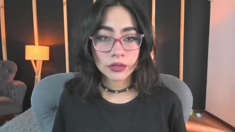 vampy_dolll online show from 16, 12, 2024