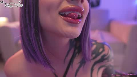       Please help me to reach 300 thumbs up online show from 4, 10, 2025