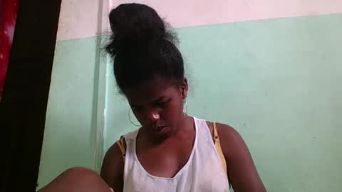 Snapshot of vanafiry chatting on 14, 1, 2025 vanafiry online show from 14, 1, 2025