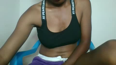 Snapshot of vanafiry chatting on 7, 3, 2026 vanafiry online show from 7, 3, 2026