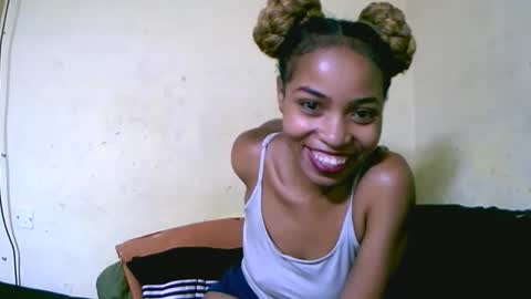 vanah344375 online show from 23, 9, 2025