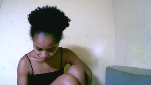 vanah344375 online show from 9, 10, 2025