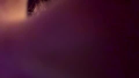 Snapshot of vanandjuani chatting on 2, 11, 2025 vanessa online show from 2, 11, 2025