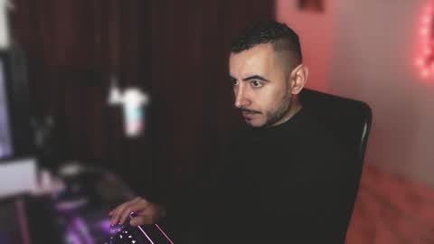 vanderheyl online show from 4, 2, 2026