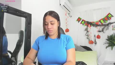 Snapshot of vanelope_smith chatting on 13, 10, 2025 vanelope_smith online show from 13, 10, 2025