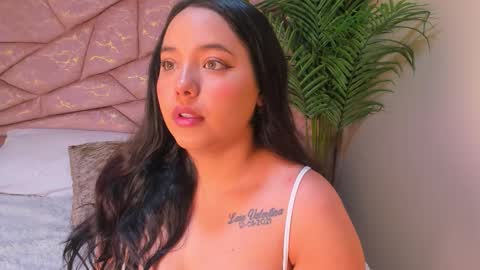 Snapshot of vanesa_velle chatting on 19, 2, 2026 vanesa_velle online show from 19, 2, 2026