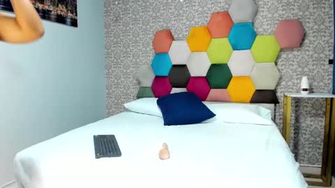 Snapshot of vanesa_west chatting on 11, 1, 2025 Tender online show from 11, 1, 2025