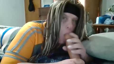 Snapshot of vanessa3211 chatting on 5, 4, 2026 greeneyebandit online show from 5, 4, 2026