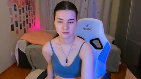 Snapshot of vanessa_brills chatting on 19, 12, 2024 Vanessa online show from 19, 12, 2024