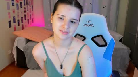 Snapshot of vanessa_brills chatting on 25, 12, 2024 Vanessa online show from 25, 12, 2024