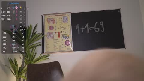 Snapshot of vanessa_de_ville chatting on 3, 12, 2024 Vanessa online show from 3, 12, 2024