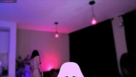 Vanessa  online show from 2, 3, 2026