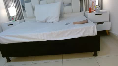 Vanessa Hard online show from 1, 10, 2025