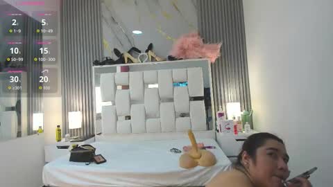 Vanessa Hard online show from 13, 11, 2025