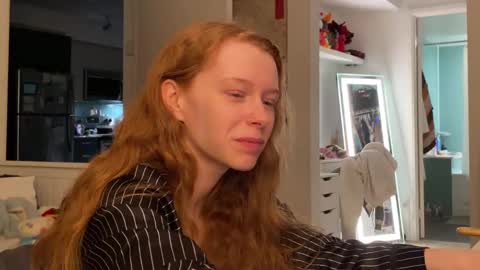 Snapshot of vanessapark chatting on 27, 2, 2025 Vanessa  online show from 27, 2, 2025