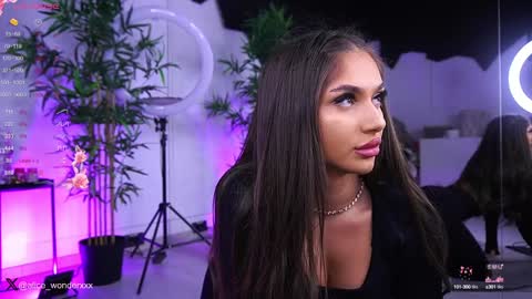 Vanessa Simon online show from 20, 1, 2025