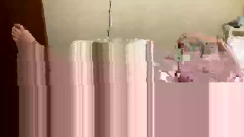 Snapshot of vanili_ chatting on 4, 12, 2025 vanili_ online show from 4, 12, 2025